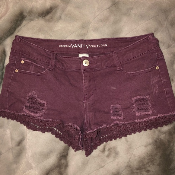 Vanity | Shorts | Maroon Denim Shorts 
